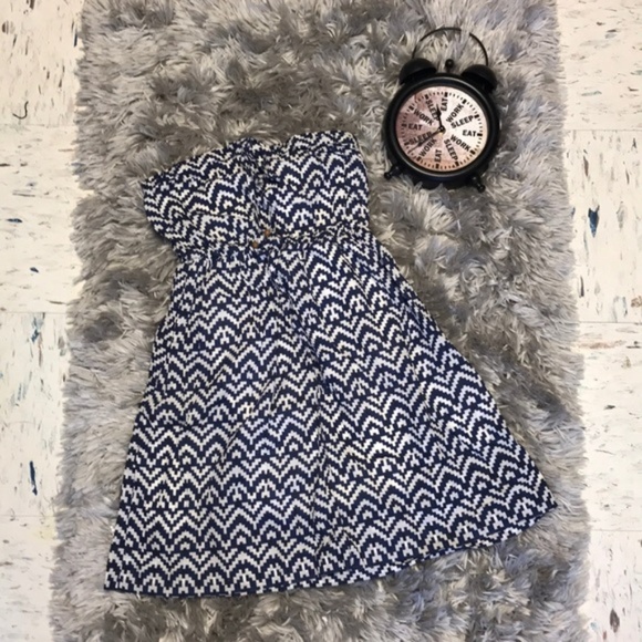 GAP Dresses & Skirts - GAP Navy Blue and White Strapless Dress